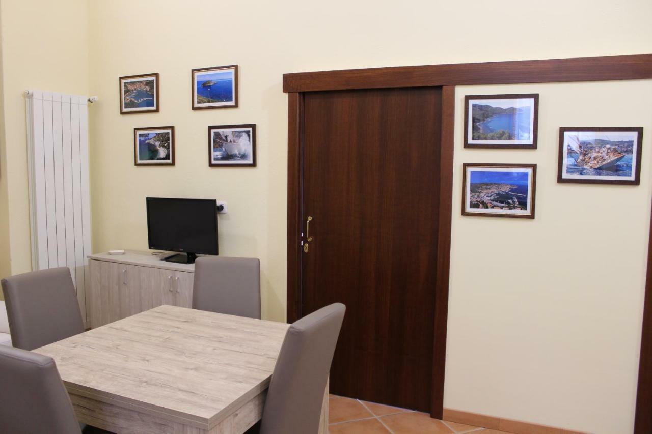 דירות פורטו סנטו סטפנו Casa La Marinella מראה חיצוני תמונה