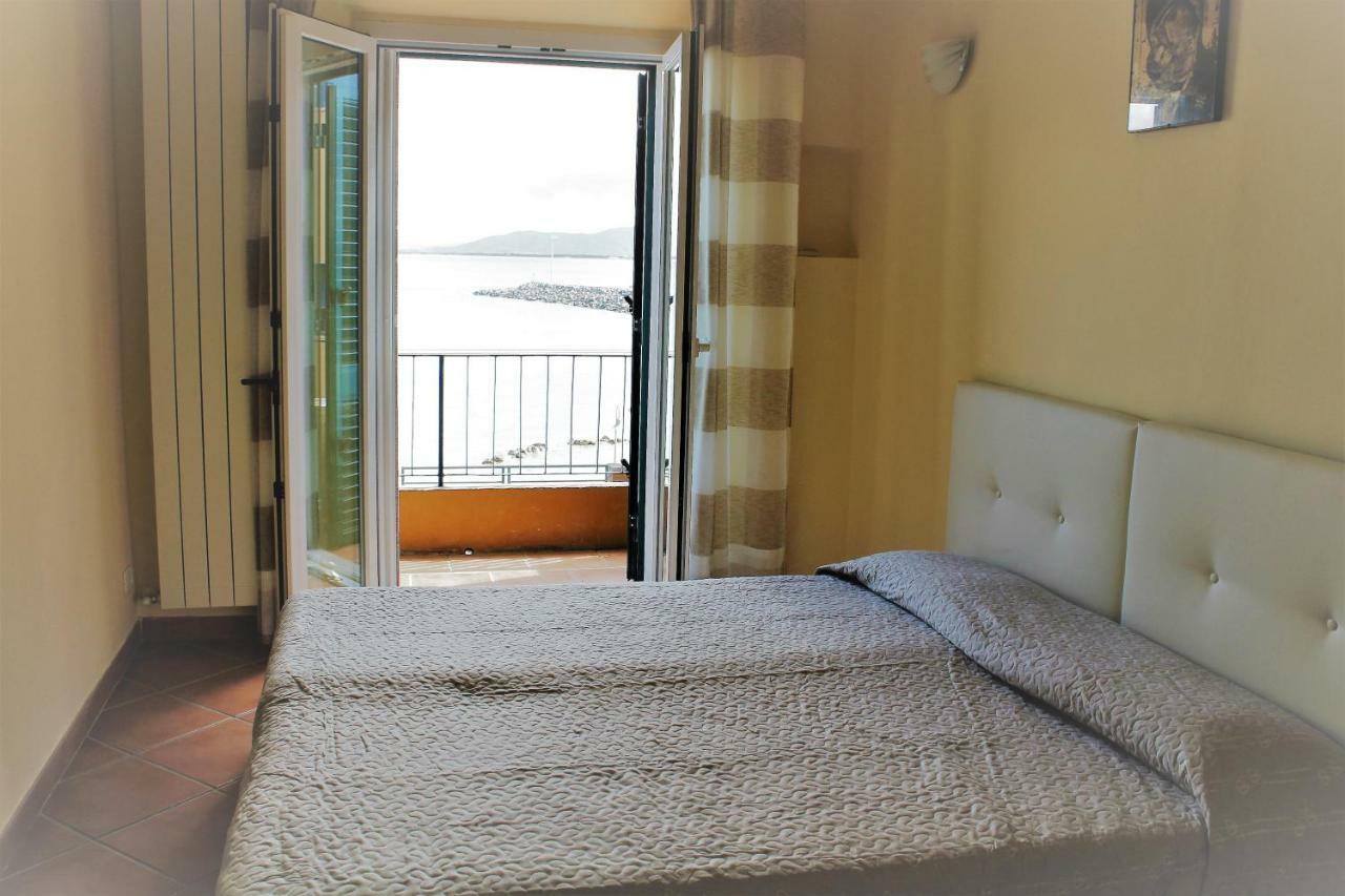 דירות פורטו סנטו סטפנו Casa La Marinella מראה חיצוני תמונה